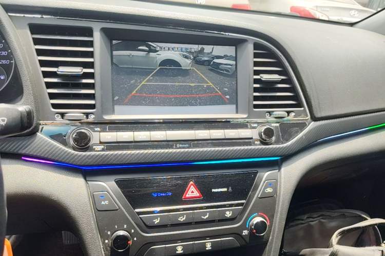 Used Hyundai Elantra (6th Generation / Lingdong) 2016 1.4T Dual-Clutch Xuan Dong · Dynamic Version Audio And AC Panel