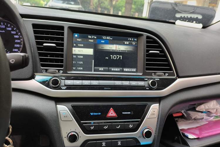 Used Hyundai Elantra (6th Generation / Lingdong) 2016 1.6L Automatic ZhiXuan – Elite Version Audio And AC Panel