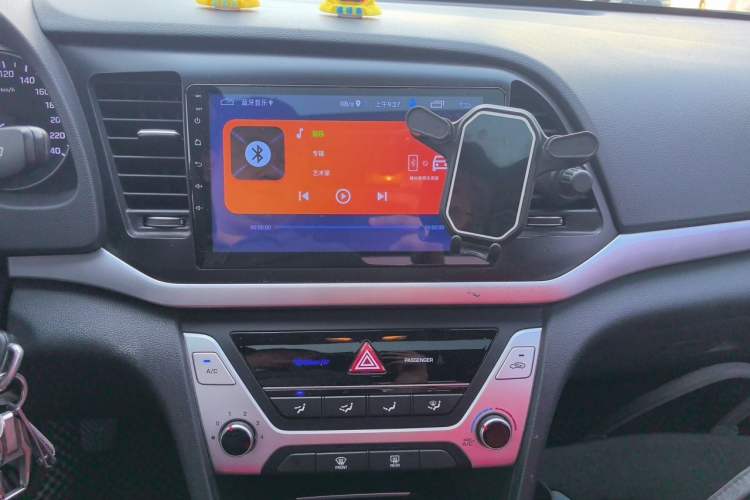 Used Hyundai Elantra (6th Generation / Lingdong) 2016 1.6L Manual ZhiXuan · Dynamic Model Audio And AC Panel