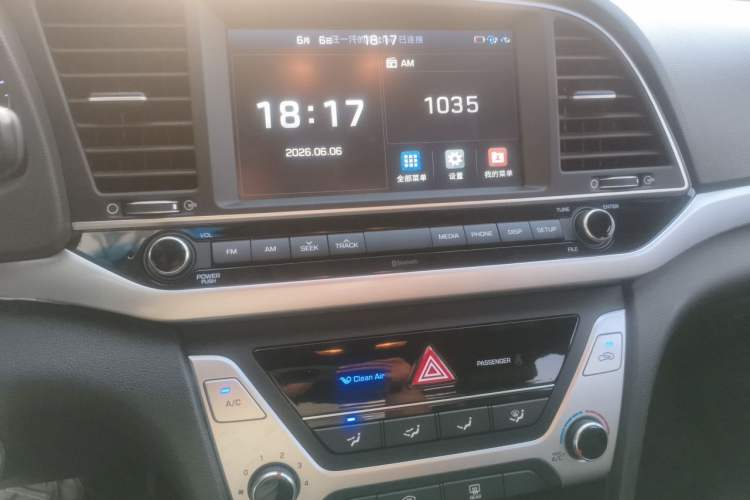 Used Hyundai Elantra (6th Generation / Lingdong) 2016 1.6L Automatic ZhiXuan – Elite Version Audio And AC Panel