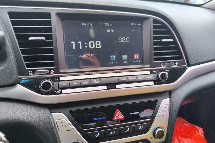 Used Hyundai Elantra (6th Generation / Lingdong) 2016 1.6L Automatic ZhiXuan – Elite Version Audio And AC Panel