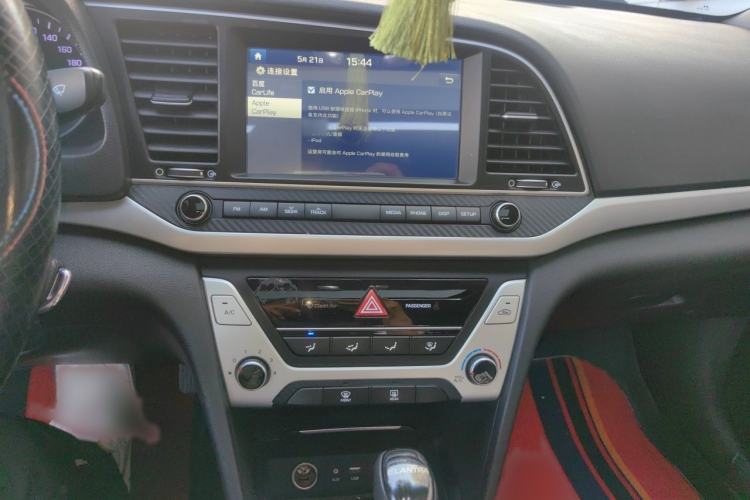 Used Hyundai Elantra (6th Generation / Lingdong) 2016 1.6L Automatic ZhiXuan – Elite Version Audio And AC Panel
