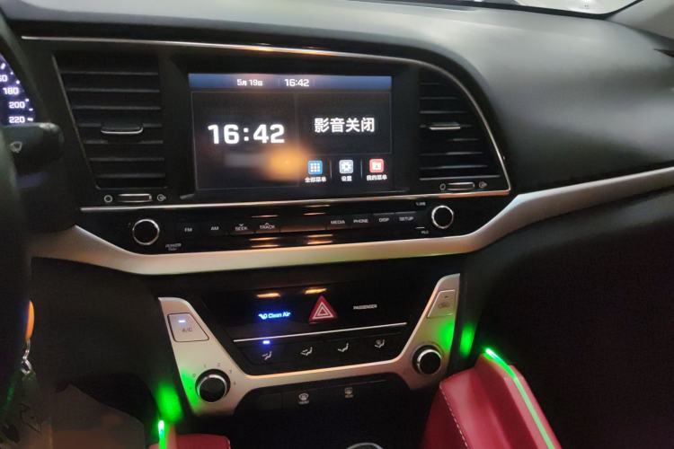 Used Hyundai Elantra (6th Generation / Lingdong) 2016 1.6L Automatic ZhiXuan – Elite Version Audio And AC Panel