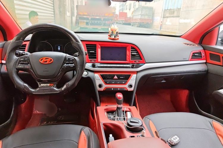 Used Hyundai Elantra (6th Generation / Lingdong) 2016 1.6L Automatic ZhiXuan – Elite Version Center Console