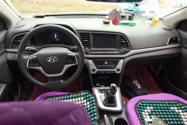 Used Hyundai Elantra (6th Generation / Lingdong) 2016 1.6L Automatic ZhiXuan – Elite Version Center Console