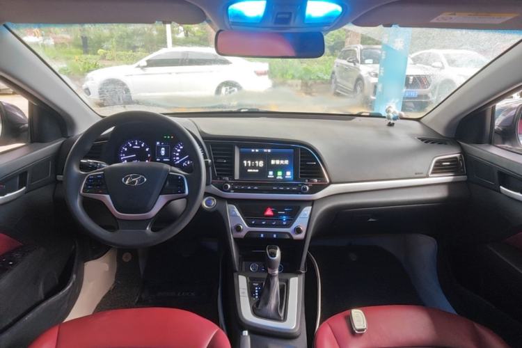 Used Hyundai Elantra (6th Generation / Lingdong) 2016 1.6L Automatic ZhiXuan – Elite Version Center Console