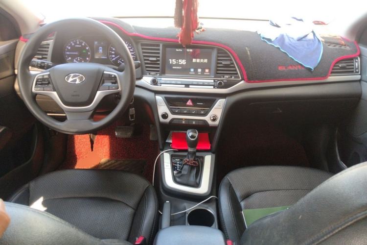 Used Hyundai Elantra (6th Generation / Lingdong) 2016 1.6L Automatic ZhiXuan – Elite Version Center Console