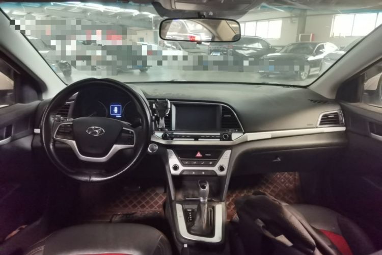 Used Hyundai Elantra (6th Generation / Lingdong) 2016 1.6L Automatic ZhiXuan – Elite Version Center Console