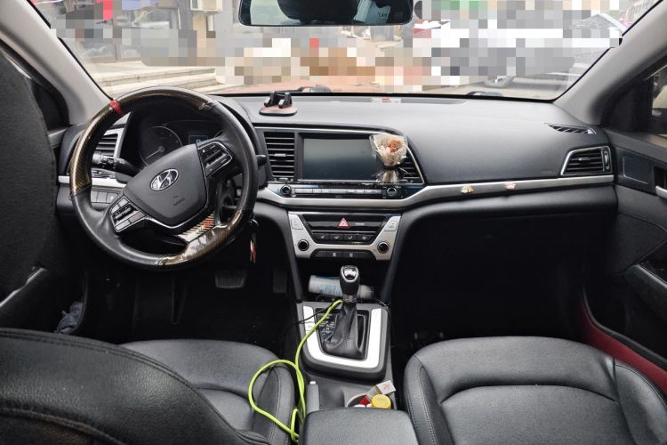 Used Hyundai Elantra (6th Generation / Lingdong) 2016 1.6L Automatic ZhiXuan – Elite Version Center Console