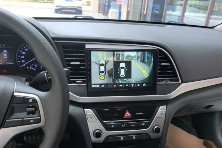 Used Hyundai Elantra (6th Generation / Lingdong) 2016 1.6L Automatic ZhiXuan – Elite Version Center Console