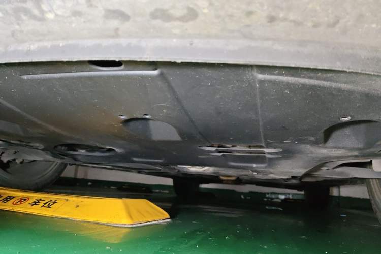 Used Hyundai Elantra (6th Generation / Lingdong) 2016 1.6L Automatic ZhiXuan – Elite Version Chassis Front