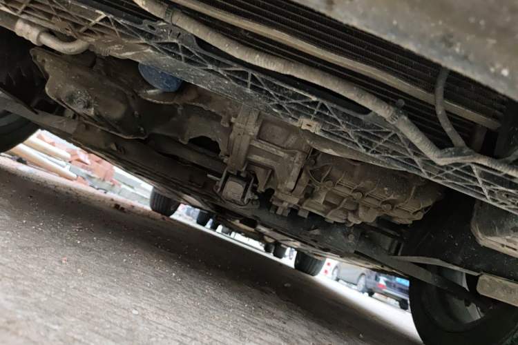 Used Hyundai Elantra (6th Generation / Lingdong) 2016 1.6L Automatic ZhiXuan – Elite Version Chassis Front
