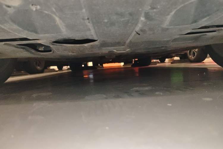 Used Hyundai Elantra (6th Generation / Lingdong) 2016 1.6L Automatic ZhiXuan – Elite Version Chassis Front