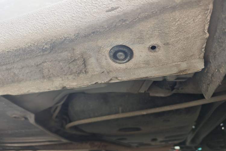 Used Hyundai Elantra (6th Generation / Lingdong) 2016 1.6L Automatic ZhiXuan – Elite Version Chassis Rear Left