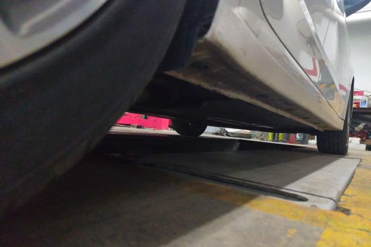 Used Hyundai Elantra (6th Generation / Lingdong) 2016 1.6L Automatic ZhiXuan – Elite Version Chassis Rear Right