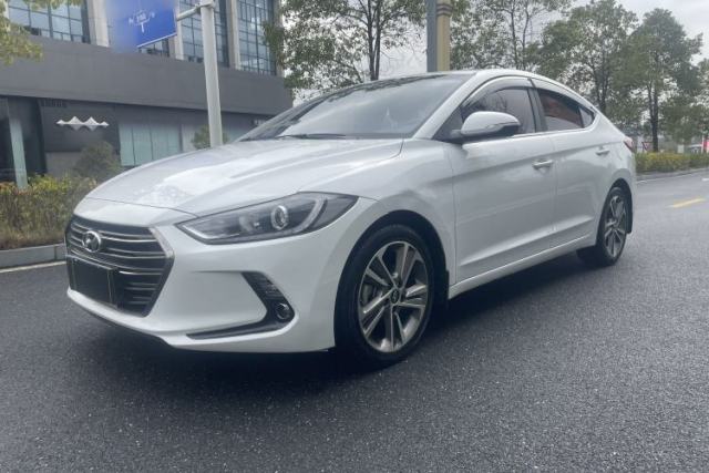 Ojetý Hyundai Elantra (6th Generation / Lingdong) 2016 1.6L Automatic ZhiXuan – Elite Version