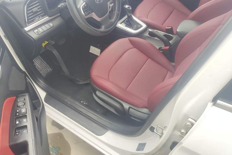 Used Hyundai Elantra (6th Generation / Lingdong) 2016 1.6L Automatic ZhiXuan – Elite Version Driver Seat