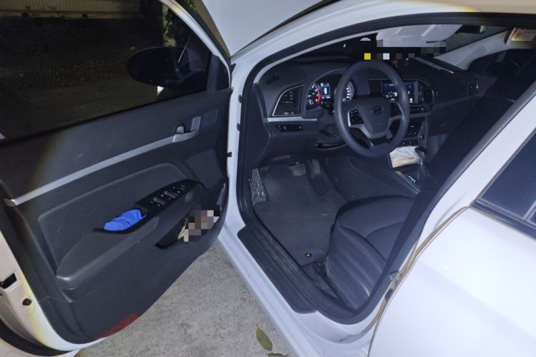 Used Hyundai Elantra (6th Generation / Lingdong) 2016 1.6L Automatic ZhiXuan – Elite Version Driver Seat