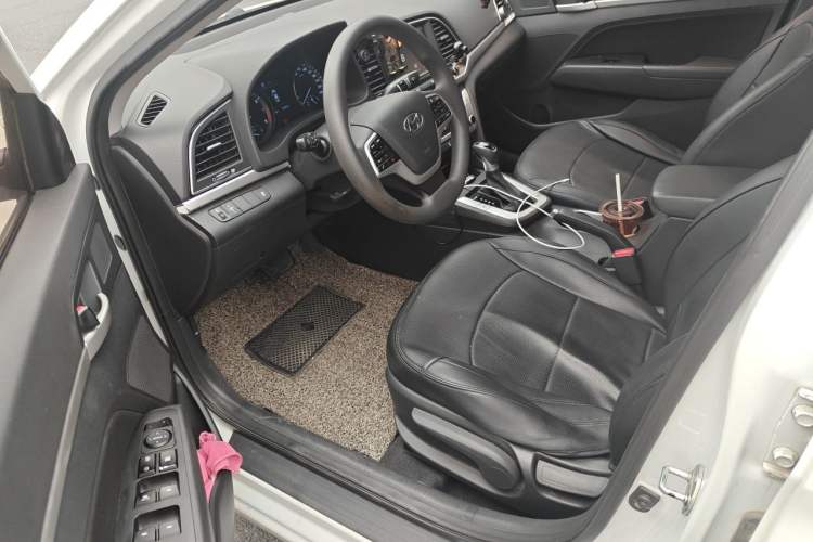 Used Hyundai Elantra (6th Generation / Lingdong) 2016 1.6L Automatic ZhiXuan – Elite Version Driver Seat