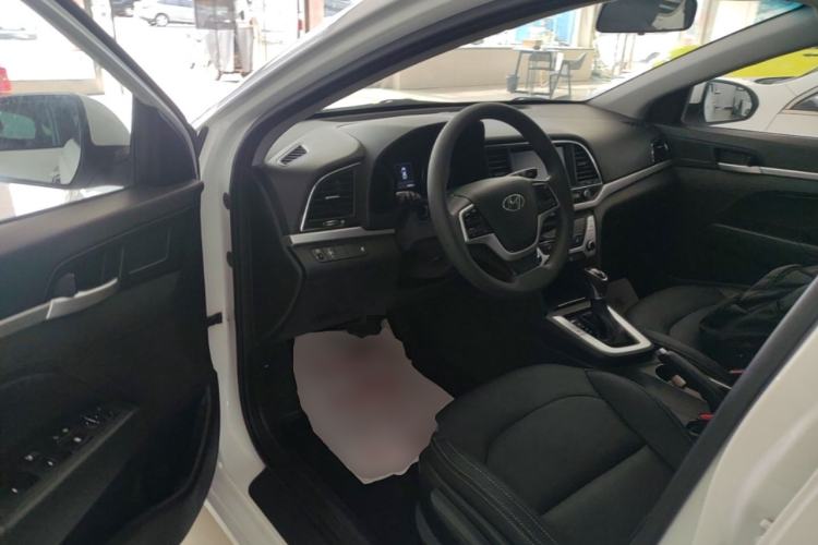 Used Hyundai Elantra (6th Generation / Lingdong) 2016 1.6L Automatic ZhiXuan – Elite Version Driver Seat