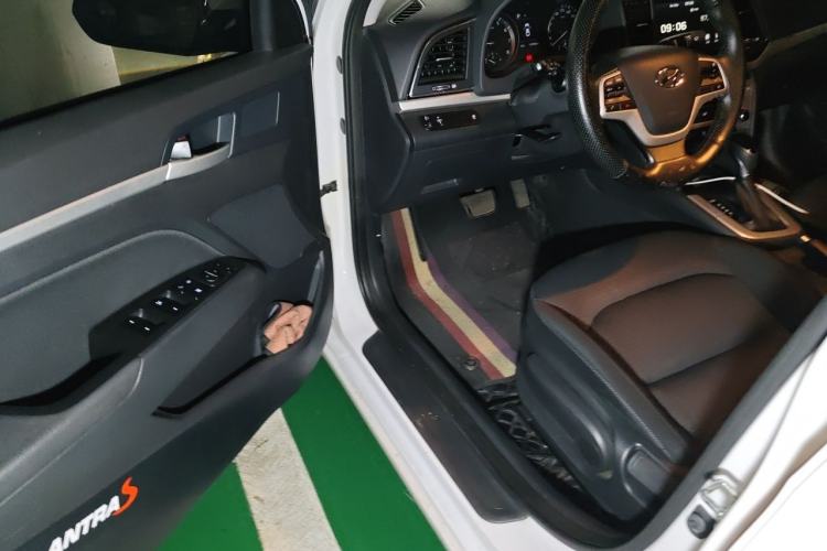 Used Hyundai Elantra (6th Generation / Lingdong) 2016 1.6L Automatic ZhiXuan – Elite Version Driver Seat