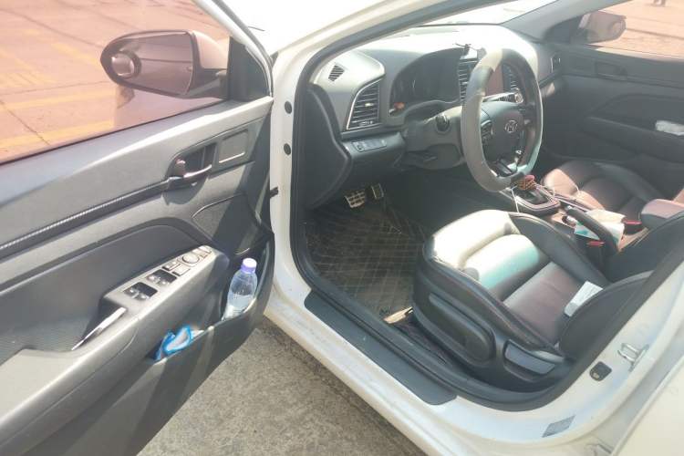 Used Hyundai Elantra (6th Generation / Lingdong) 2016 1.4T Dual-Clutch Xuan Dong·Elite Version Driver Seat