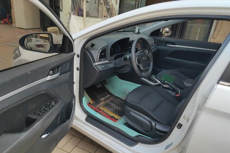 Used Hyundai Elantra (6th Generation / Lingdong) 2016 1.6L Automatic ZhiXuan – Elite Version Driver Seat