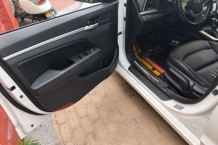 Used Hyundai Elantra (6th Generation / Lingdong) 2016 1.6L Automatic ZhiXuan – Elite Version Driver Seat