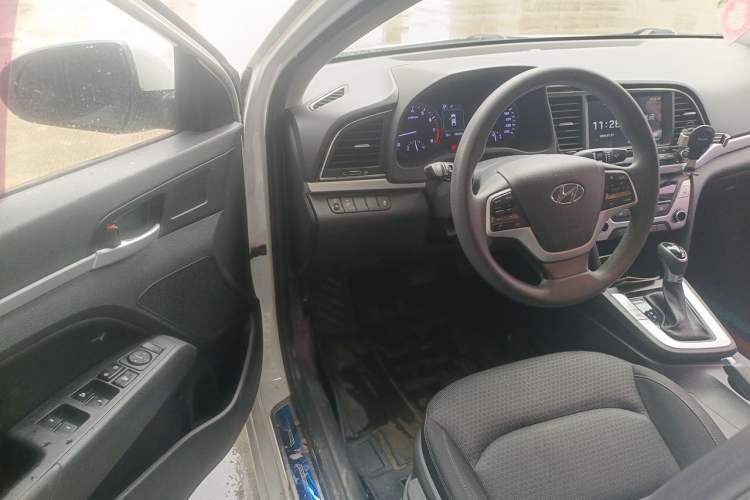 Used Hyundai Elantra (6th Generation / Lingdong) 2016 1.6L Automatic ZhiXuan – Elite Version Driver Seat