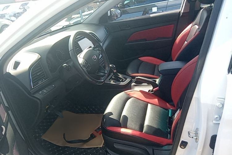 Used Hyundai Elantra (6th Generation / Lingdong) 2016 1.4T Dual-Clutch Xuan Dong · Dynamic Version Driver Seat