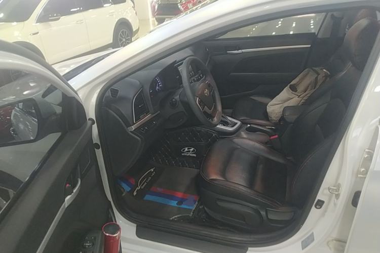 Used Hyundai Elantra (6th Generation / Lingdong) 2016 1.6L Automatic ZhiXuan – Elite Version Driver Seat