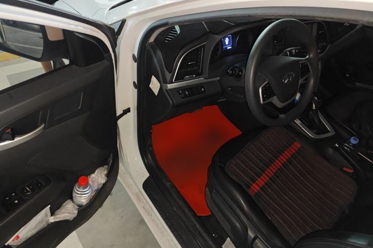 Used Hyundai Elantra (6th Generation / Lingdong) 2016 1.6L Automatic ZhiXuan – Elite Version Driver Seat