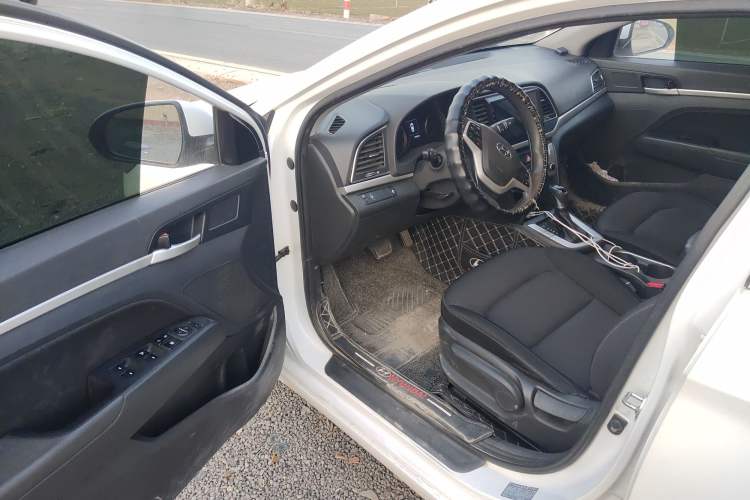 Used Hyundai Elantra (6th Generation / Lingdong) 2016 1.6L Automatic ZhiXuan – Elite Version Driver Seat