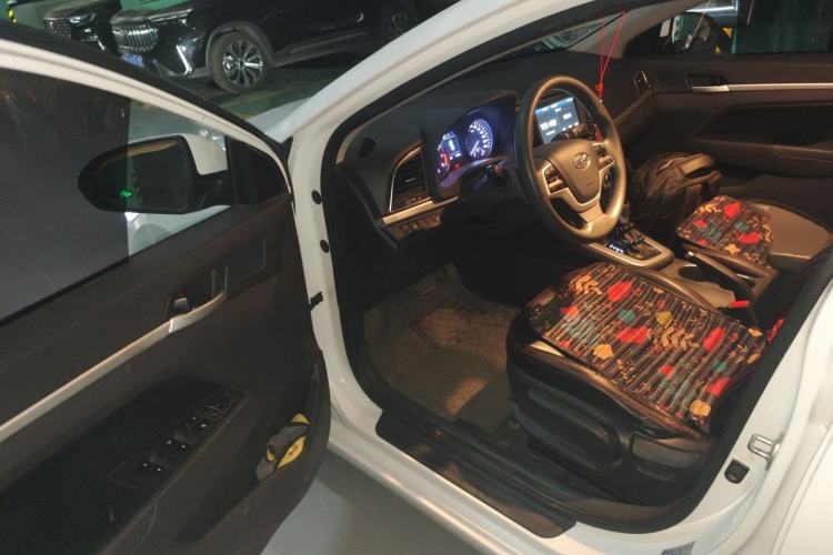 Used Hyundai Elantra (6th Generation / Lingdong) 2016 1.6L Automatic ZhiXuan · Luxury Version Driver Seat