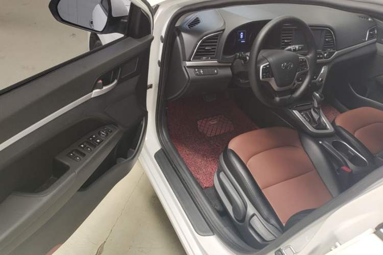 Used Hyundai Elantra (6th Generation / Lingdong) 2016 1.6L Automatic ZhiXuan – Elite Version Driver Seat
