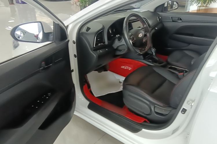 Used Hyundai Elantra (6th Generation / Lingdong) 2016 1.4T Dual-Clutch Xuan Dong · Dynamic Version Driver Seat