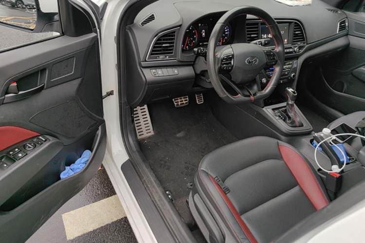 Used Hyundai Elantra (6th Generation / Lingdong) 2016 1.4T Dual-Clutch Xuan Dong·Elite Version Driver Seat