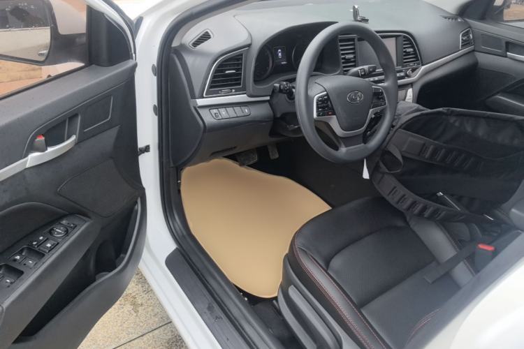 Used Hyundai Elantra (6th Generation / Lingdong) 2016 1.6L Automatic ZhiXuan – Elite Version Driver Seat