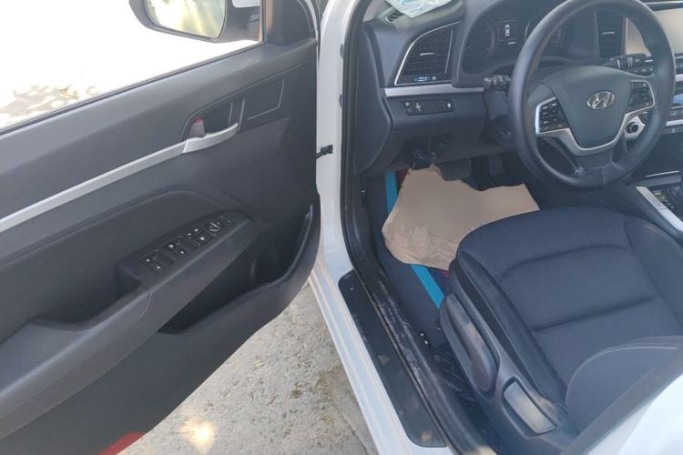 Used Hyundai Elantra (6th Generation / Lingdong) 2016 1.6L Automatic ZhiXuan – Elite Version Driver Seat