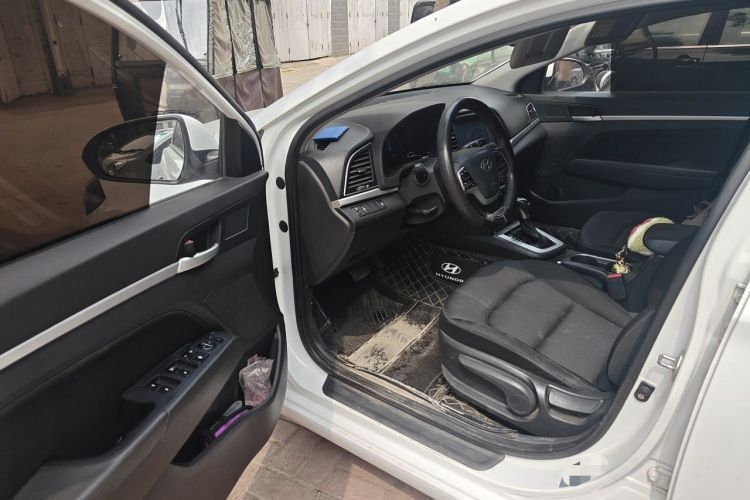 Used Hyundai Elantra (6th Generation / Lingdong) 2016 1.6L Automatic ZhiXuan – Elite Version Driver Seat