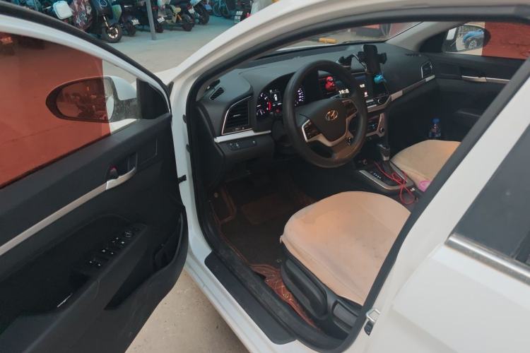 Used Hyundai Elantra (6th Generation / Lingdong) 2016 1.6L Automatic ZhiXuan – Elite Version Driver Seat