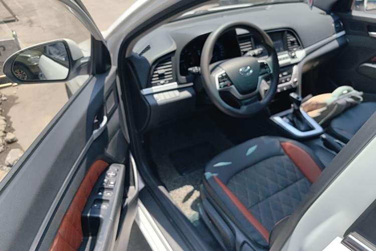 Used Hyundai Elantra (6th Generation / Lingdong) 2016 1.6L Automatic ZhiXuan – Elite Version Driver Seat