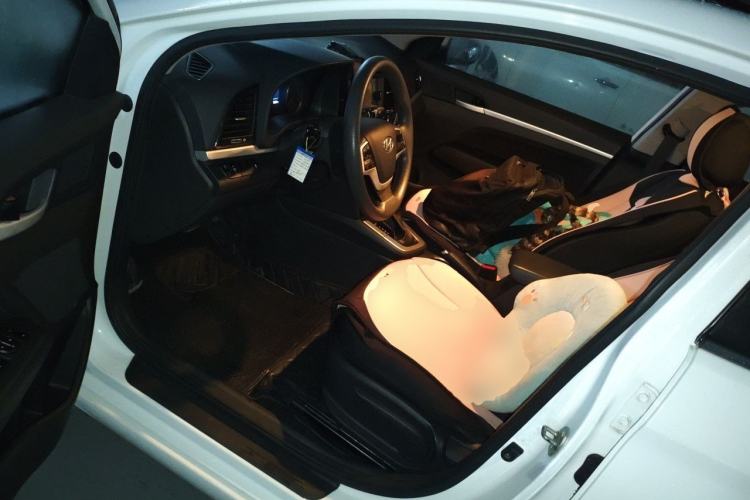 Used Hyundai Elantra (6th Generation / Lingdong) 2016 1.6L Automatic ZhiXuan – Elite Version Driver Seat