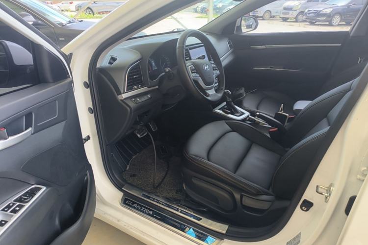 Used Hyundai Elantra (6th Generation / Lingdong) 2016 1.6L Automatic ZhiXuan – Elite Version Driver Seat