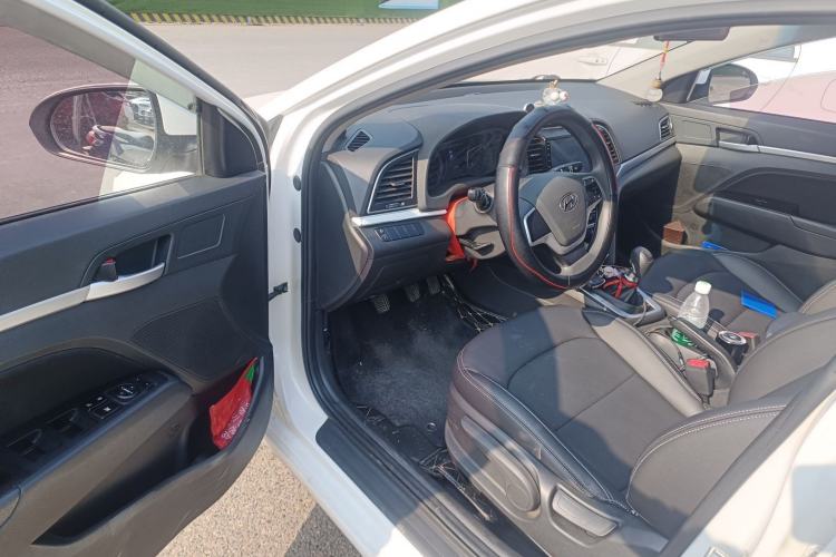 Used Hyundai Elantra (6th Generation / Lingdong) 2016 1.6L Manual ZhiXuan·Youth Edition Driver Seat
