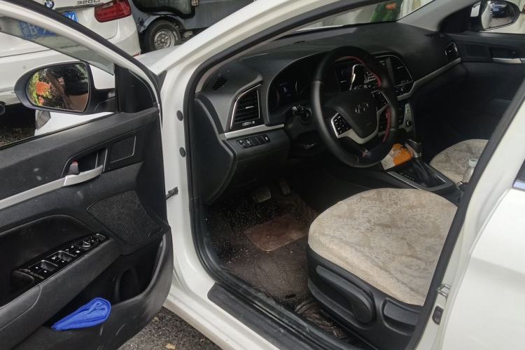 Used Hyundai Elantra (6th Generation / Lingdong) 2016 1.6L Automatic ZhiXuan – Elite Version Driver Seat
