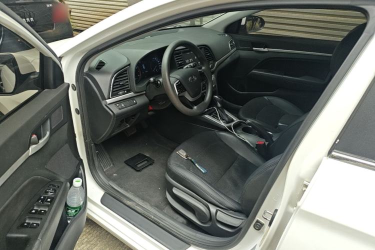 Used Hyundai Elantra (6th Generation / Lingdong) 2016 1.6L Automatic ZhiXuan – Elite Version Driver Seat