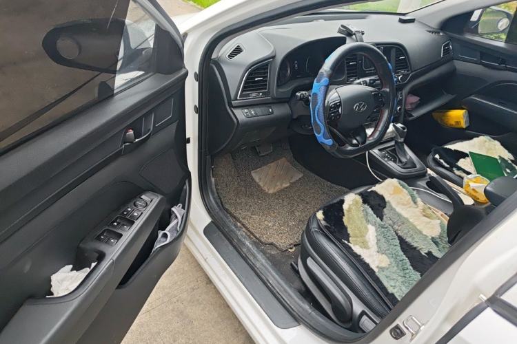 Used Hyundai Elantra (6th Generation / Lingdong) 2016 1.4T Dual-Clutch Xuan Dong · Dynamic Version Driver Seat
