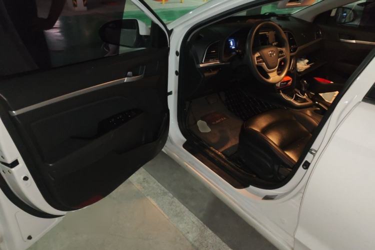 Used Hyundai Elantra (6th Generation / Lingdong) 2016 1.6L Automatic ZhiXuan – Elite Version Driver Seat