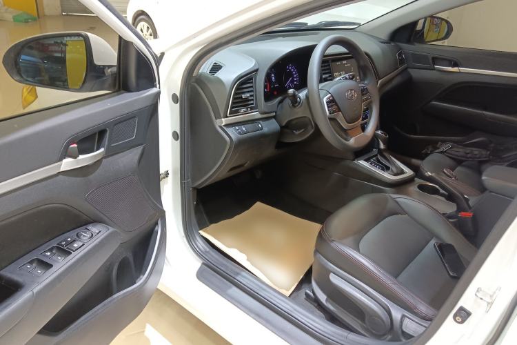 Used Hyundai Elantra (6th Generation / Lingdong) 2016 1.6L Automatic ZhiXuan – Elite Version Driver Seat